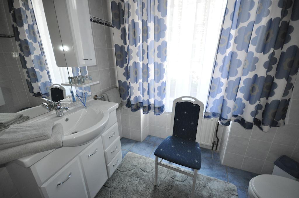 Hotel Restaurant "Athen" Munstermaifeld Ngoại thất bức ảnh