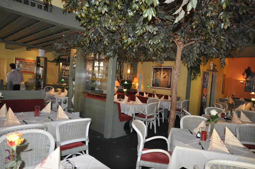Hotel Restaurant "Athen" Munstermaifeld Ngoại thất bức ảnh