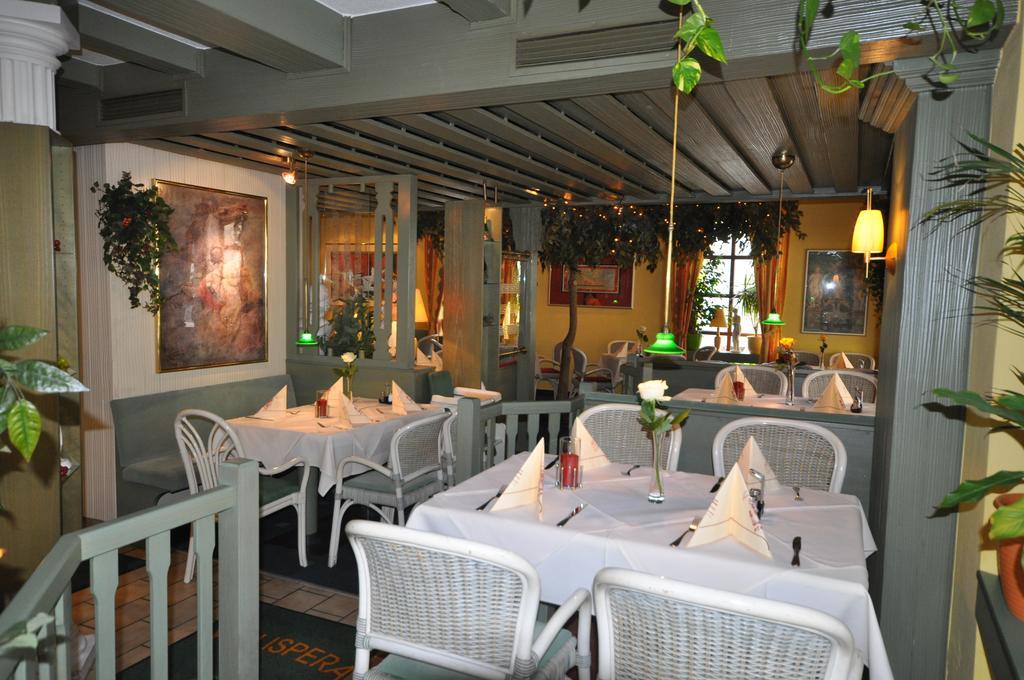Hotel Restaurant "Athen" Munstermaifeld Ngoại thất bức ảnh
